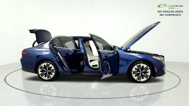 Used 2025 BMW i5 eDrive40i RWD image 20