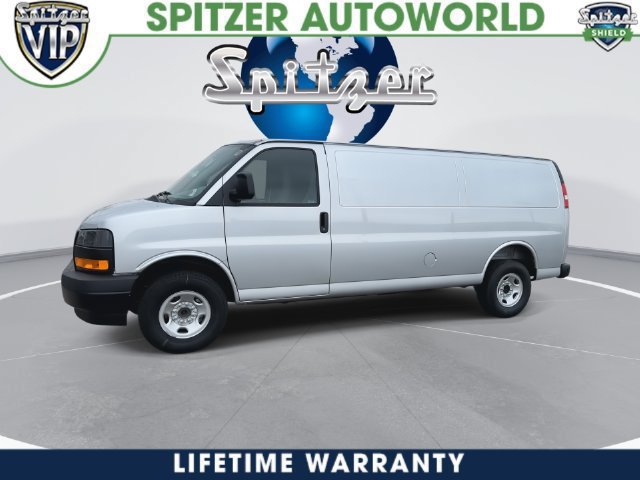 New 2026 GMC Savana 2500 Extended w/ Driver Convenience Package RWD image 9