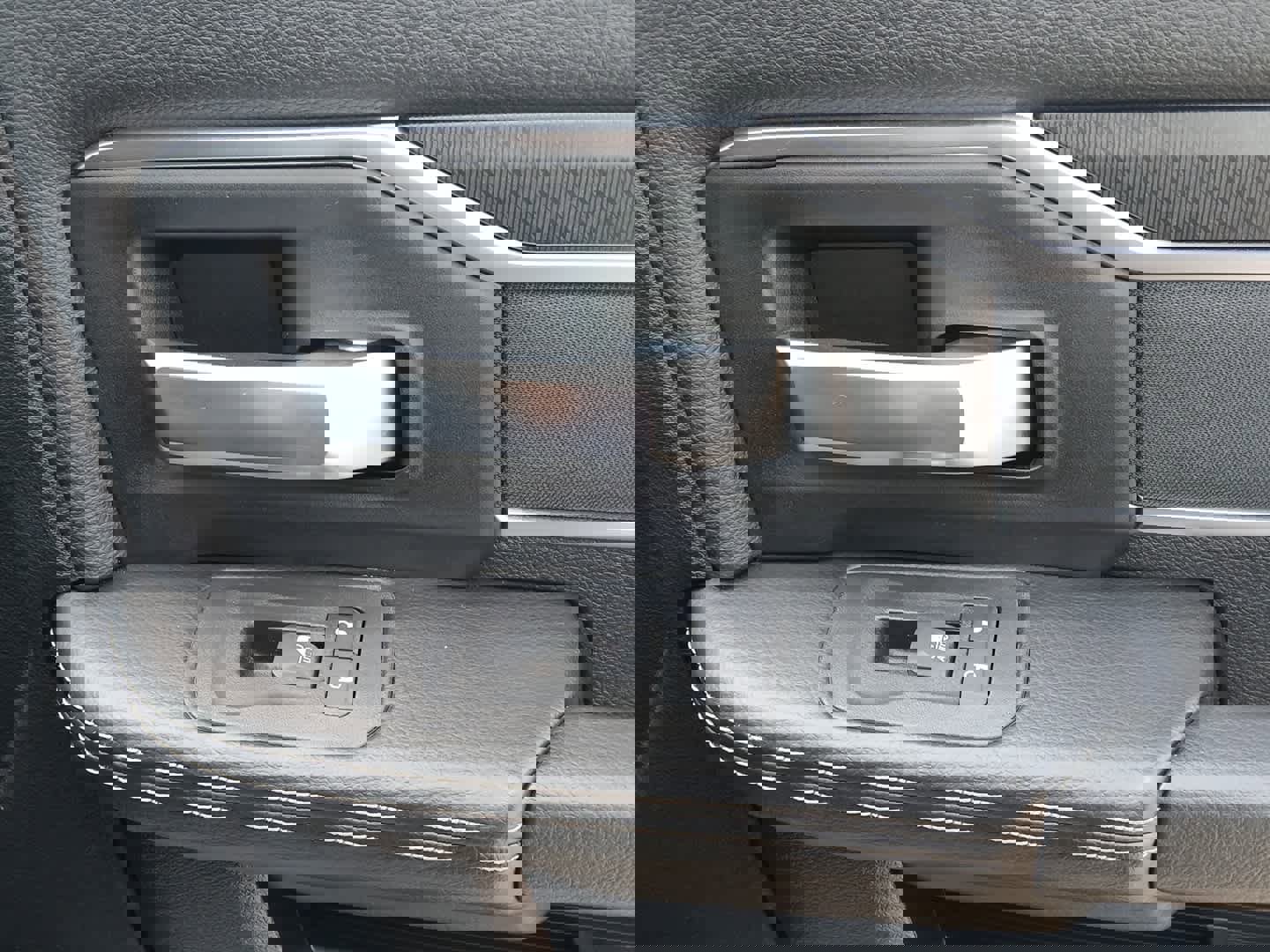 Used 2025 RAM 3500 Big Horn image 45