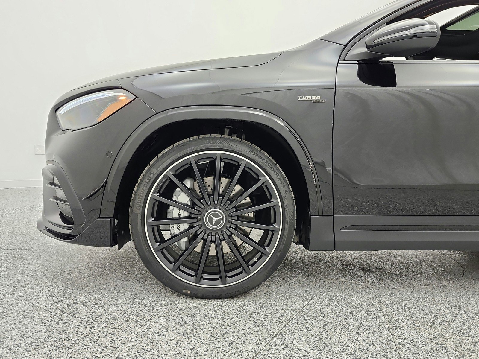 New 2026 Mercedes-Benz GLA 35 AMG 4MATIC image 12