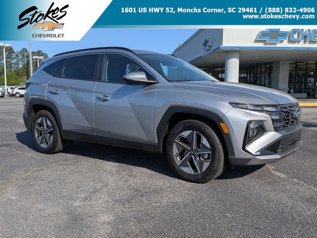 Used 2025 Hyundai Tucson SEL FWD image 1
