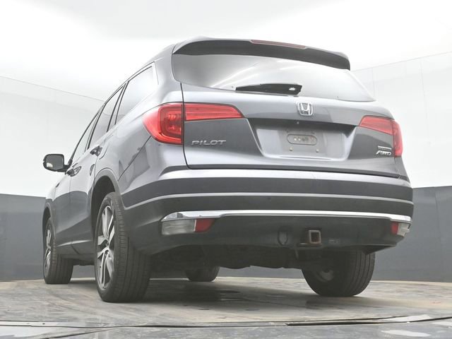 Used 2016 Honda Pilot Touring image 31