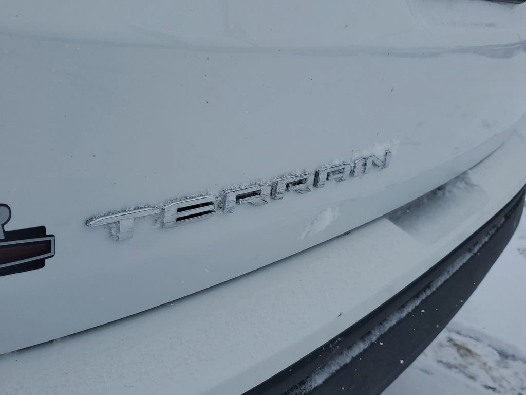Used 2022 GMC Terrain SLE w/ Driver Convenience Package image 5