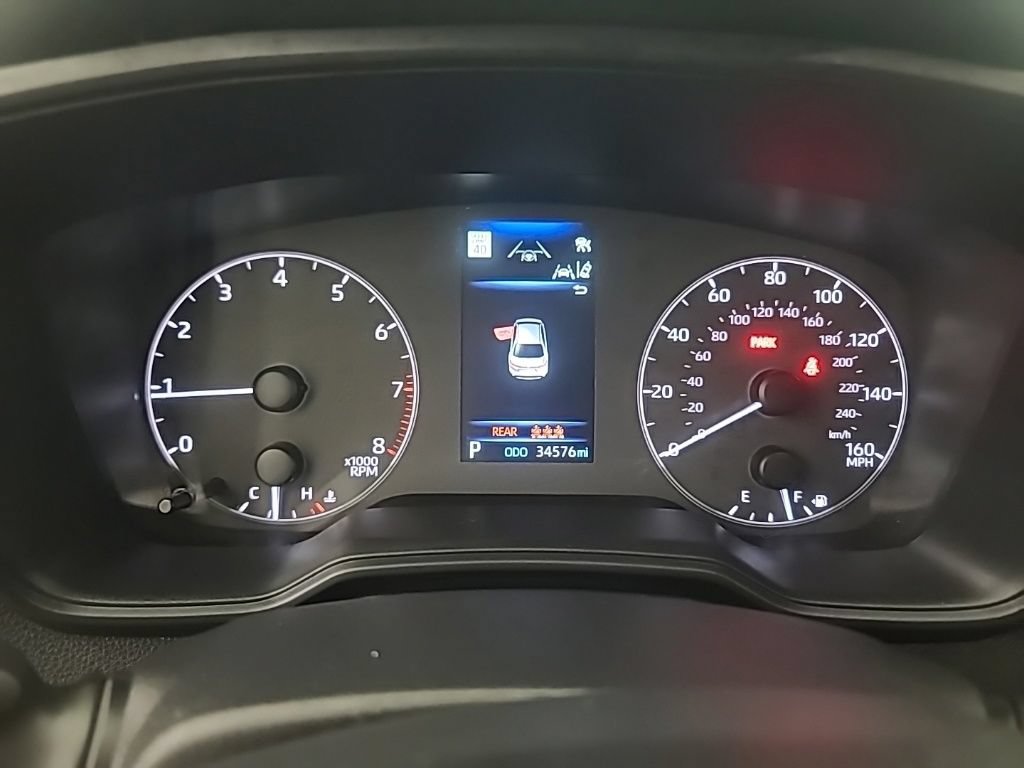 Used 2025 Toyota Corolla LE FWD image 31