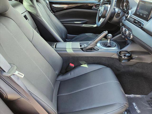 Used 2023 MAZDA MX-5 Miata Grand Touring w/ Appearance Package image 23