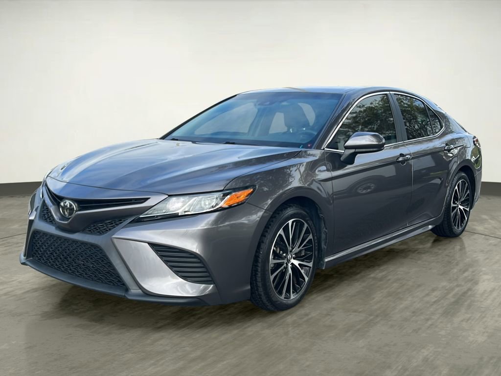 Used 2018 Toyota Camry SE