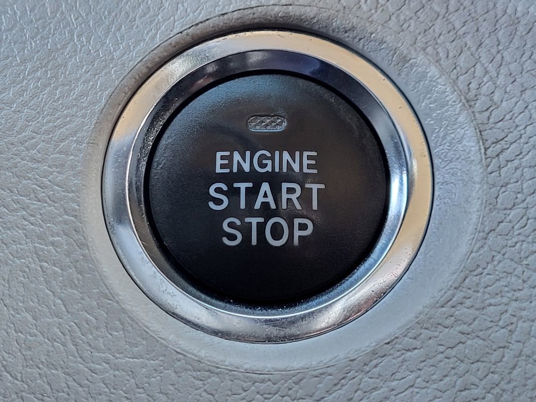 Used 2017 Toyota Sienna XLE w/ XLE Navigation Package AWD/4WD image 25