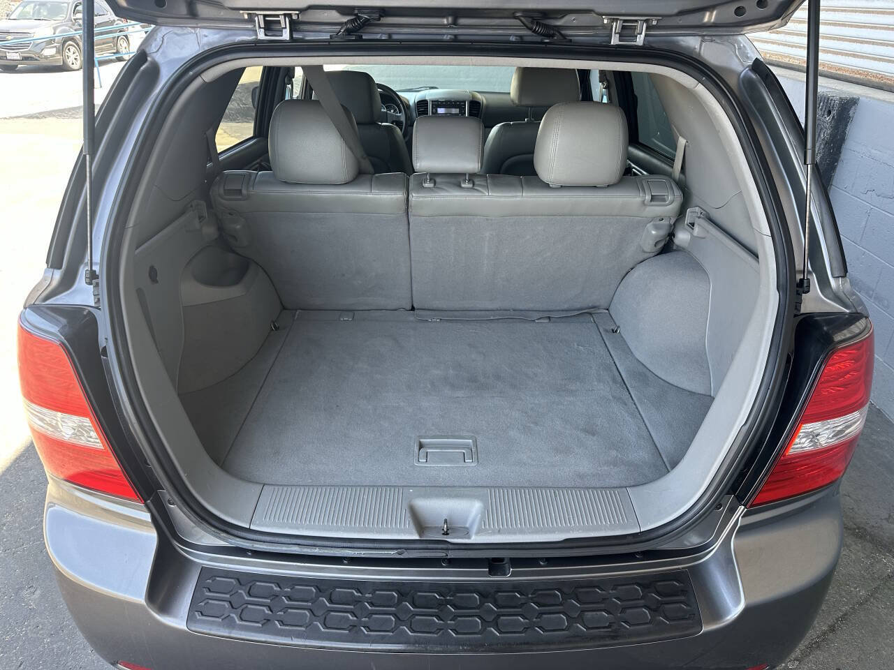Used 2007 Kia Sorento EX w/ Luxury Pkg RWD image 12