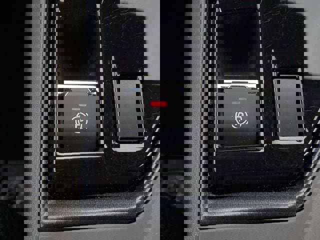 Certified 2025 Subaru Crosstrek 2.5i Limited w/ Popular Package #4A image 30