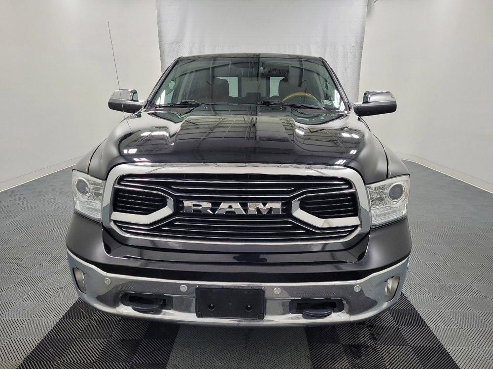 Used 2018 RAM 1500 Laramie Longhorn RWD image 15
