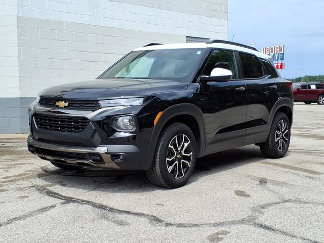 Used 2023 Chevrolet TrailBlazer ACTIV AWD/4WD image 3