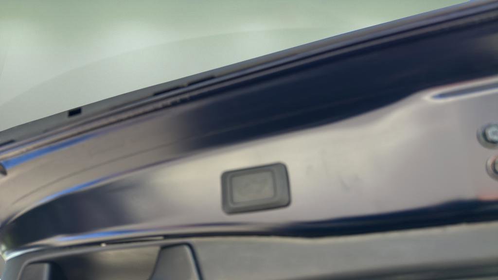 Used 2023 Toyota RAV4 XLE image 15