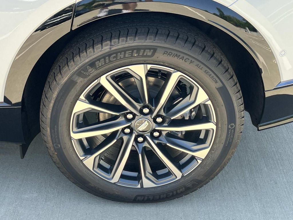 New 2026 Cadillac Lyriq Sport AWD/4WD image 11