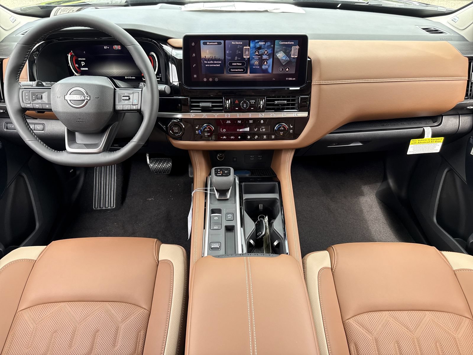 New 2026 Nissan Pathfinder Platinum FWD image 2