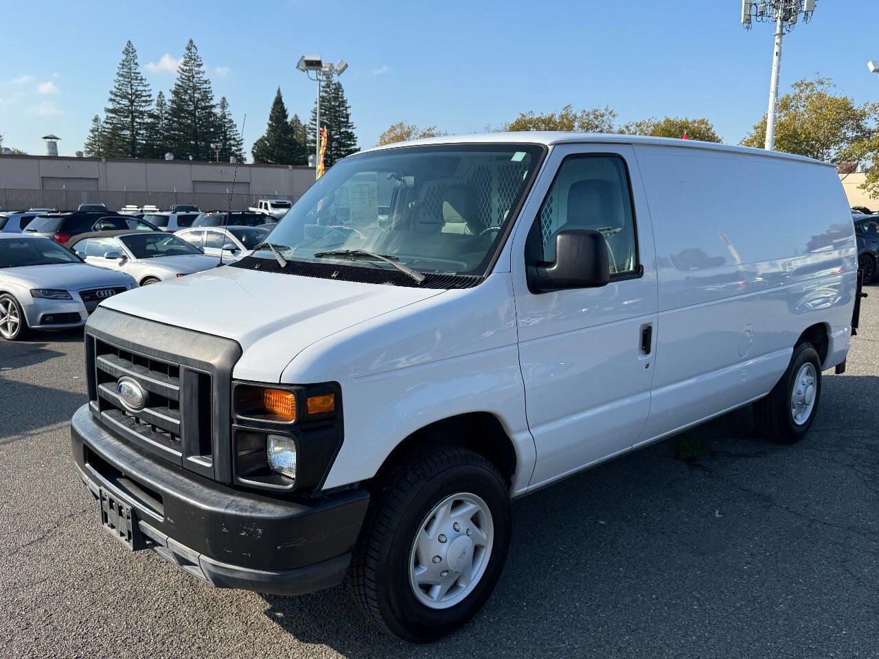 Used 2009 Ford E-150 and Econoline 150 RWD image 1