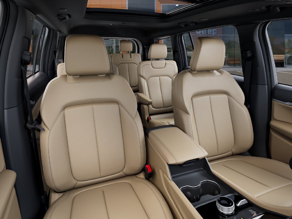 New 2026 Jeep Grand Cherokee L Limited AWD/4WD image 17