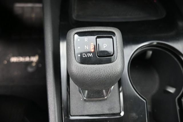 Used 2025 Nissan Rogue SV AWD/4WD image 27