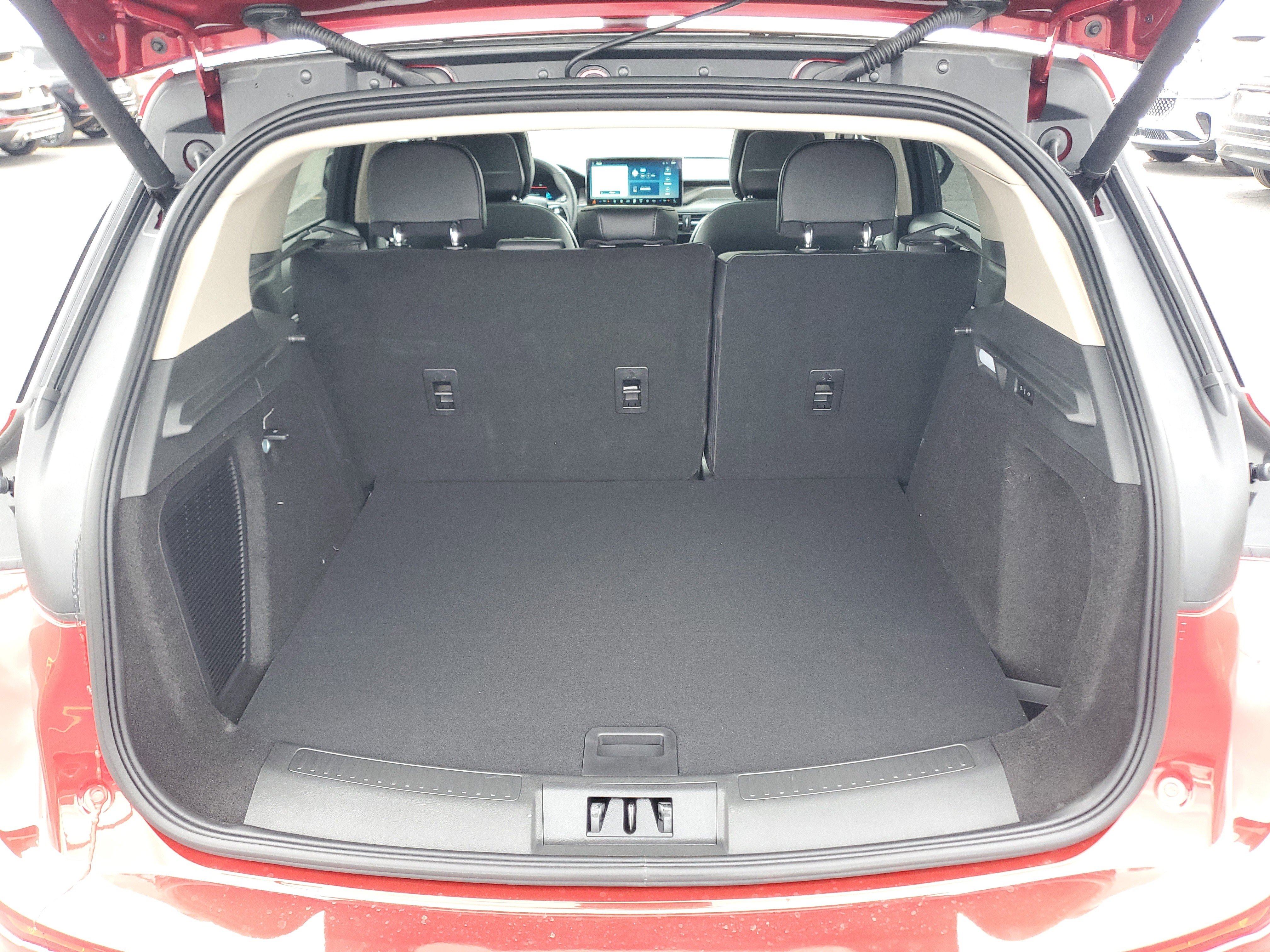 New 2026 Lincoln Corsair Grand Touring image 30