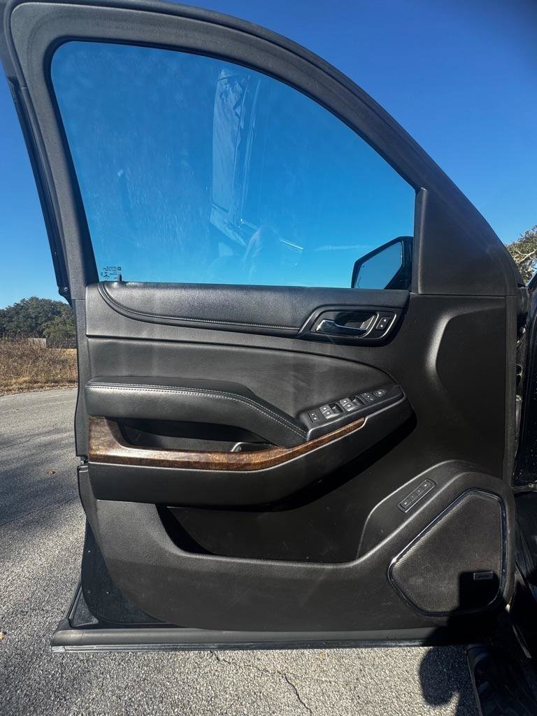Used 2020 Chevrolet Tahoe LT image 9
