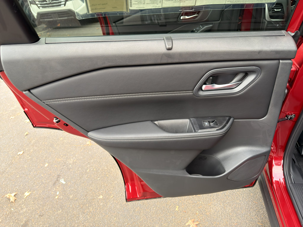 New 2026 Nissan Rogue SV image 29