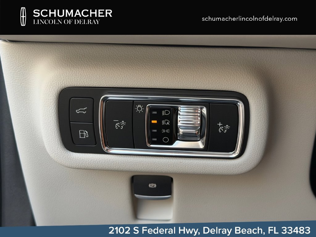 New 2026 Lincoln Nautilus Reserve AWD/4WD image 23