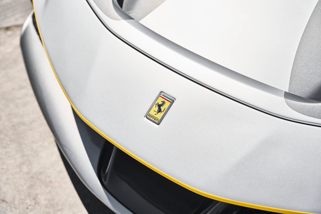 Used 2021 Ferrari SF90 Stradale AWD/4WD image 7