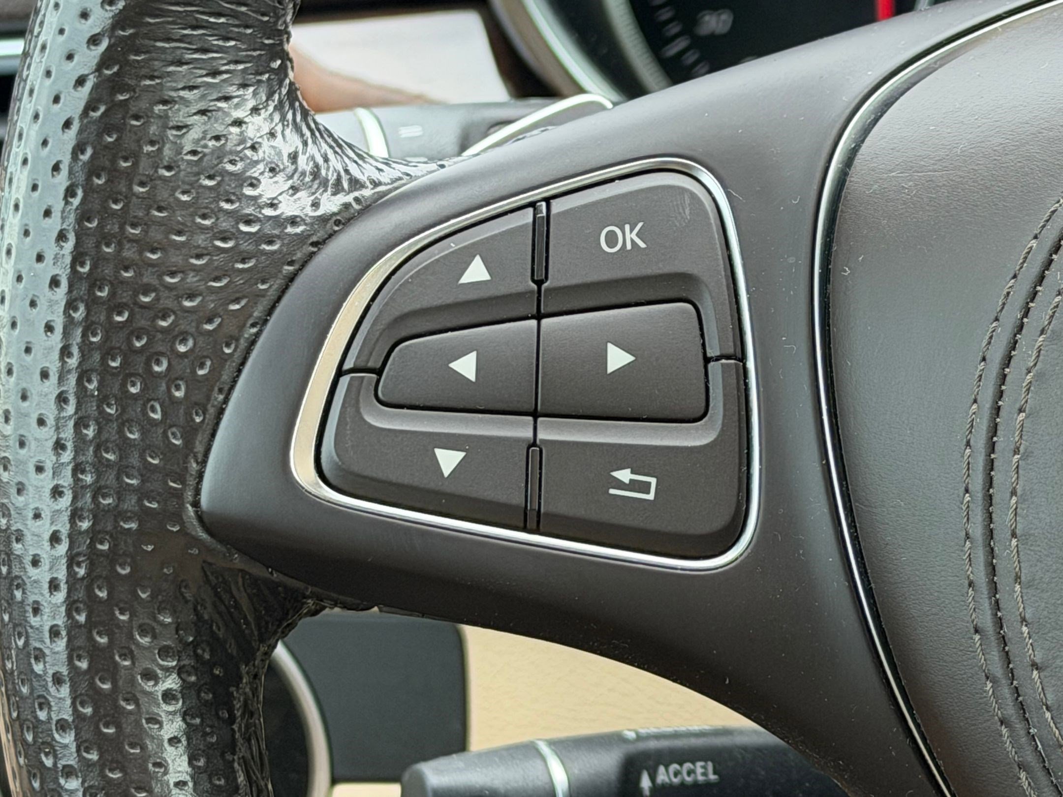 Used 2019 Mercedes-Benz GLS 450 4MATIC image 14