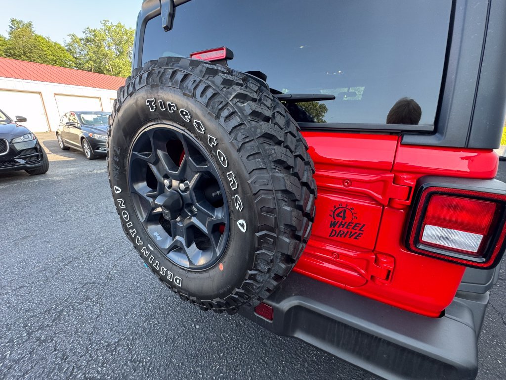 Used 2023 Jeep Wrangler Unlimited w/ Cold Weather Group AWD/4WD image 27