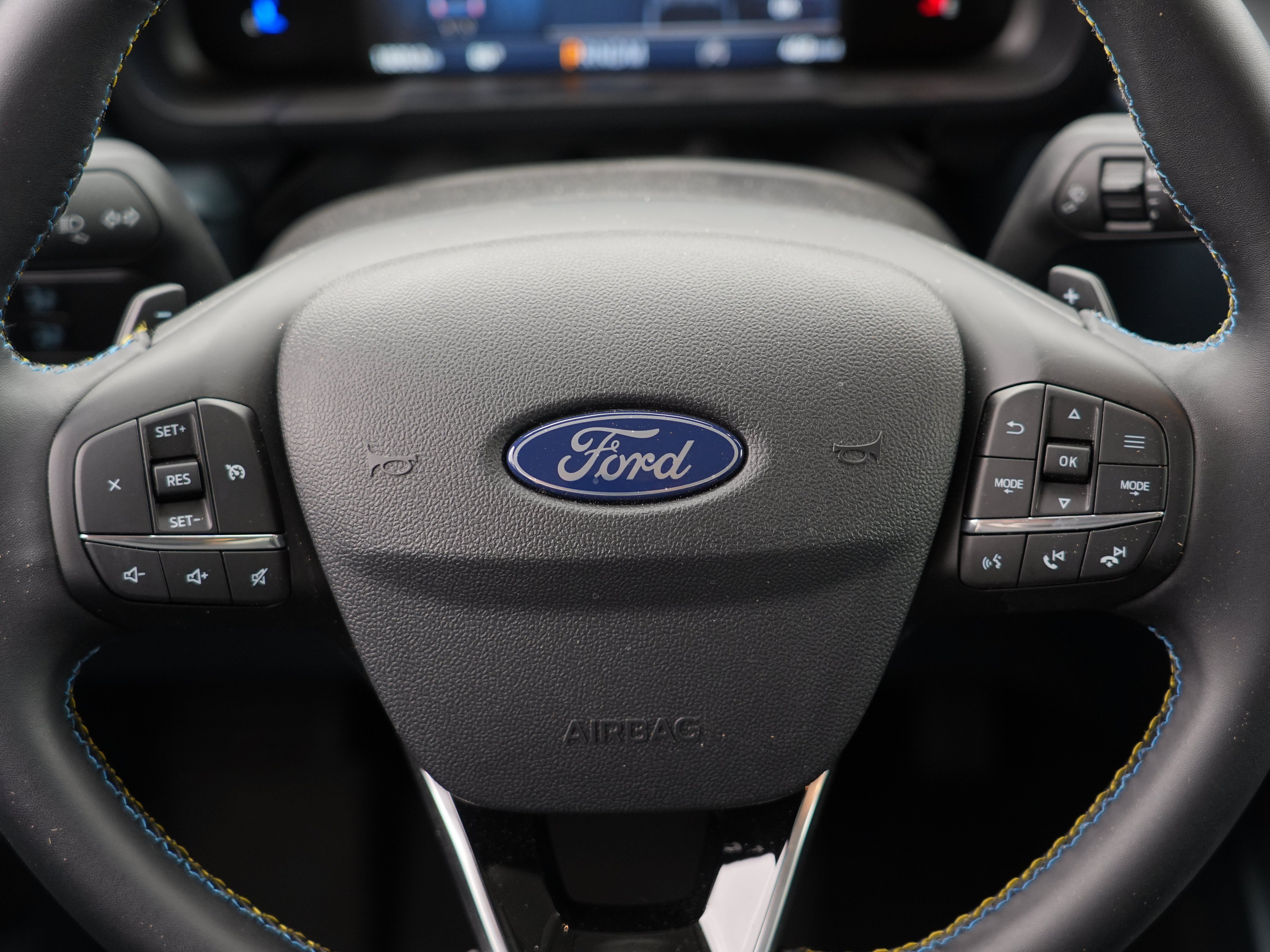 New 2026 Ford Maverick Lobo AWD/4WD image 23