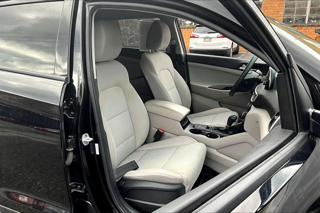 Used 2020 Hyundai Tucson SEL w/ Cargo Package image 7