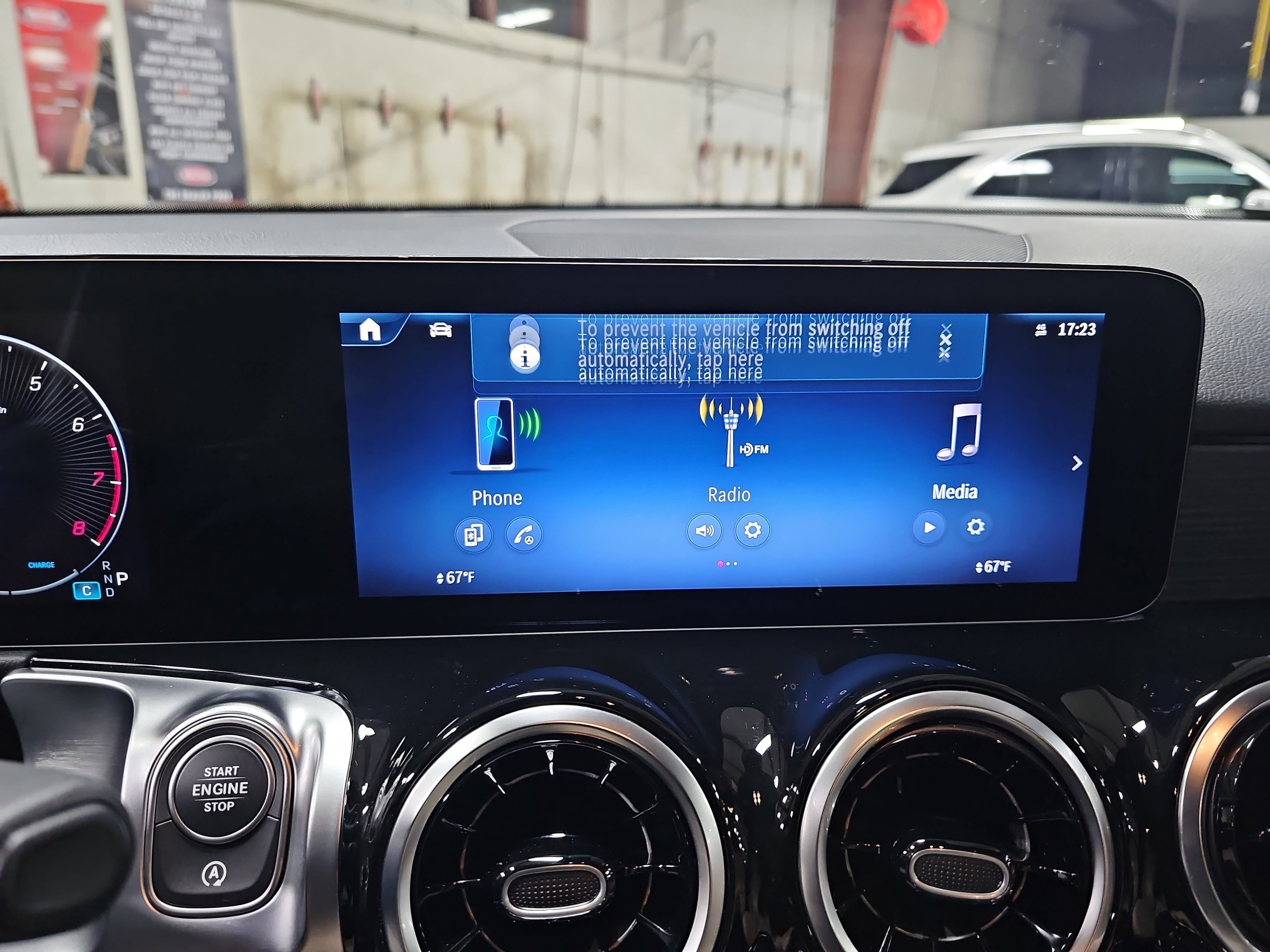 Certified 2026 Mercedes-Benz GLB 250 4MATIC image 23