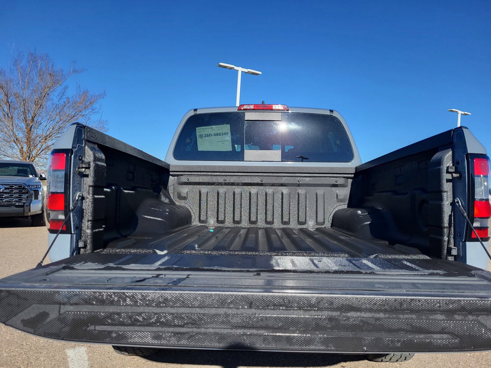 Used 2024 Nissan Frontier PRO-4X w/ Off-Road Protection Package image 20