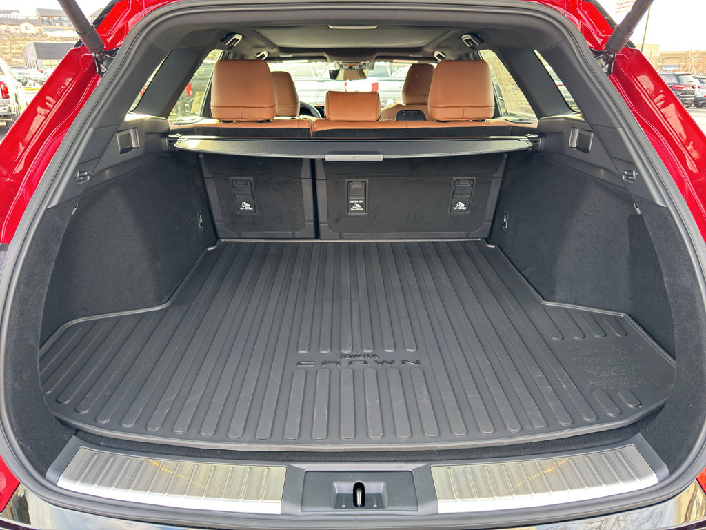 New 2026 Toyota Crown Signia image 7