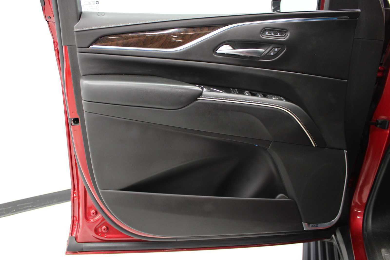 Certified 2023 Cadillac Escalade Sport Platinum image 17