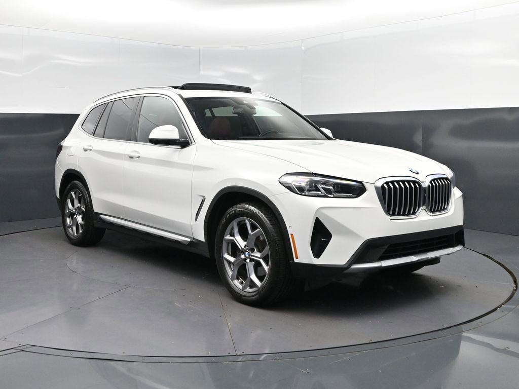 Certified 2024 BMW X3 sDrive30i w/ Convenience Package RWD image 9