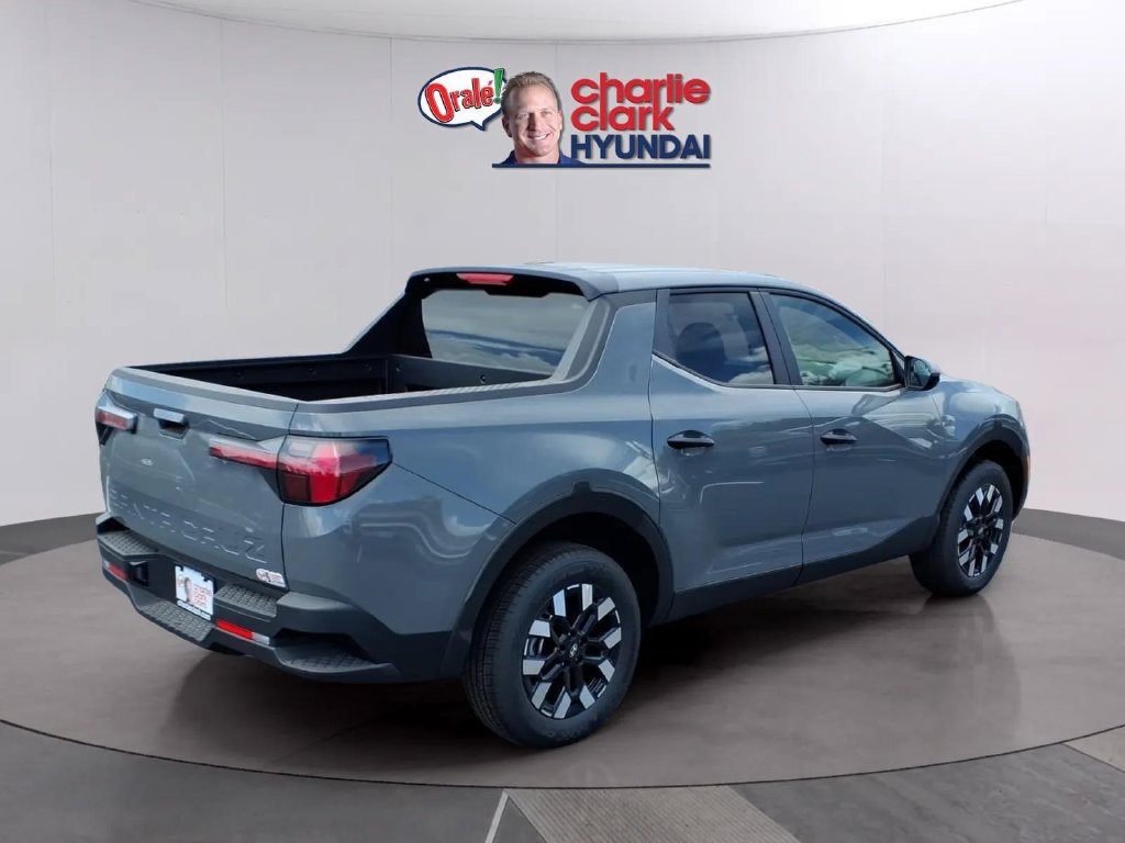 New 2027 Hyundai Santa Cruz SE FWD image 5