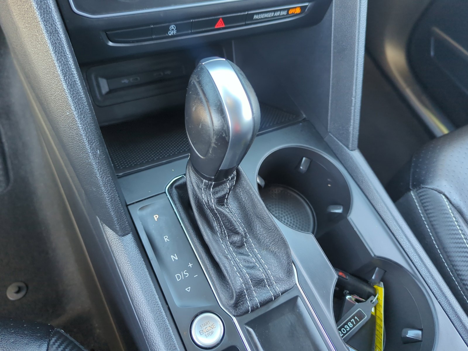 Certified 2022 Volkswagen Atlas Cross Sport SE image 15