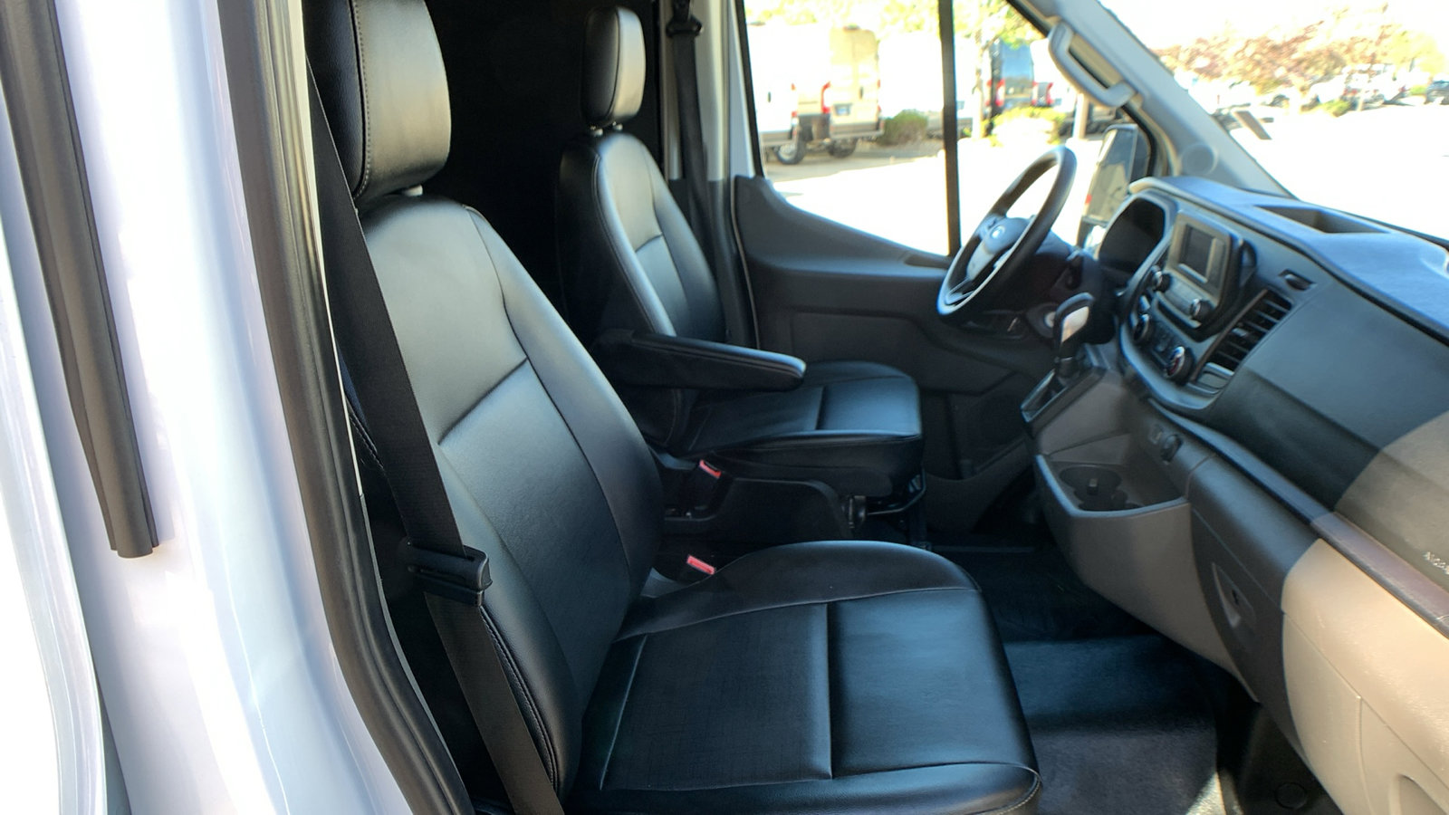 Used 2023 Ford Transit 250 Medium Roof AWD w/ Load Area Protection Package image 21