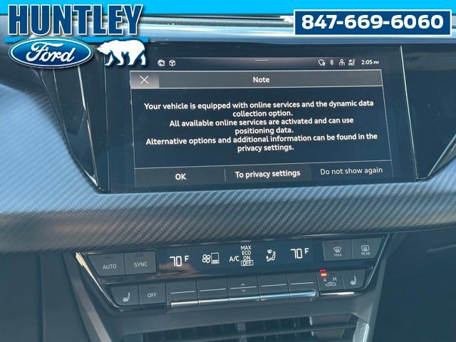 Used 2022 Audi e-tron GT Premium Plus w/ Performance Package AWD/4WD image 26