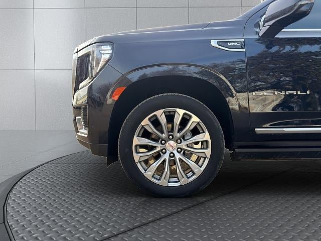 Used 2021 GMC Yukon Denali w/ Denali Ultimate Package image 10