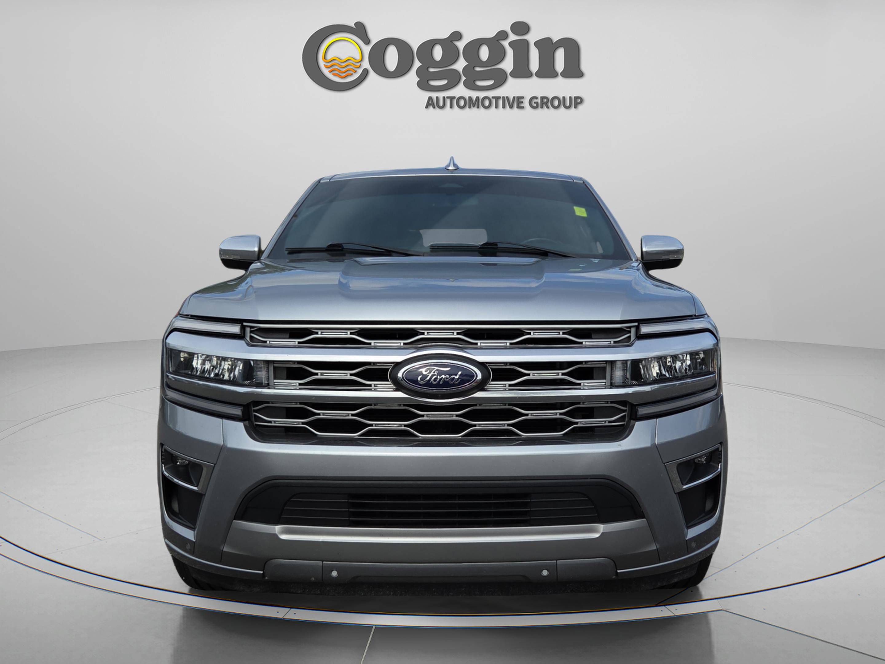 Used 2023 Ford Expedition Platinum RWD image 8