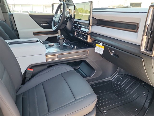 New 2025 GMC Hummer EV 2X image 17