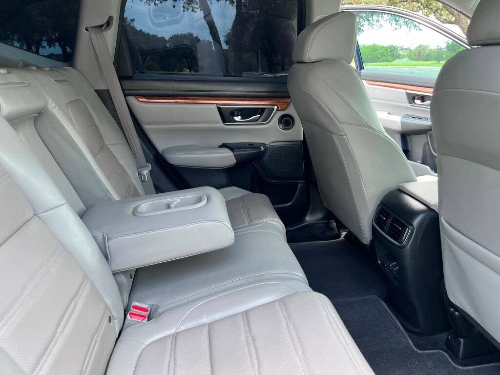 Used 2022 Honda CR-V Touring image 30