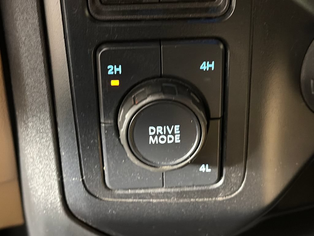Used 2024 Ford F250 XLT AWD/4WD image 22