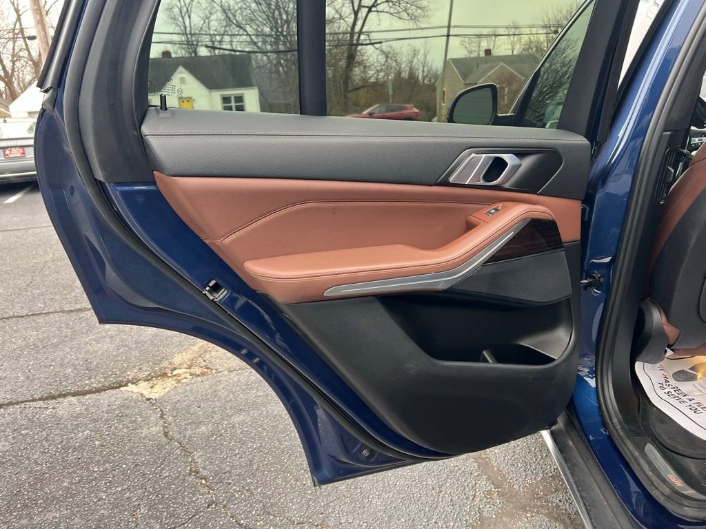 Used 2020 BMW X5 sDrive40i w/ Convenience Package image 26