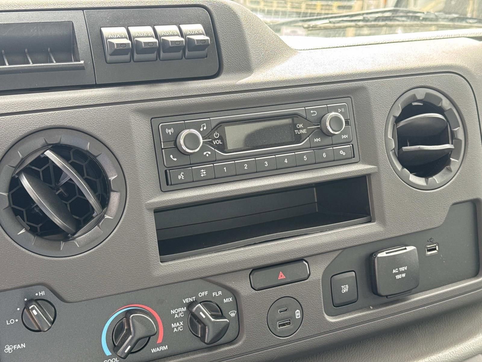 New 2026 Ford E-350 and Econoline 350 Super Duty w/ Power Equipment Group image 40