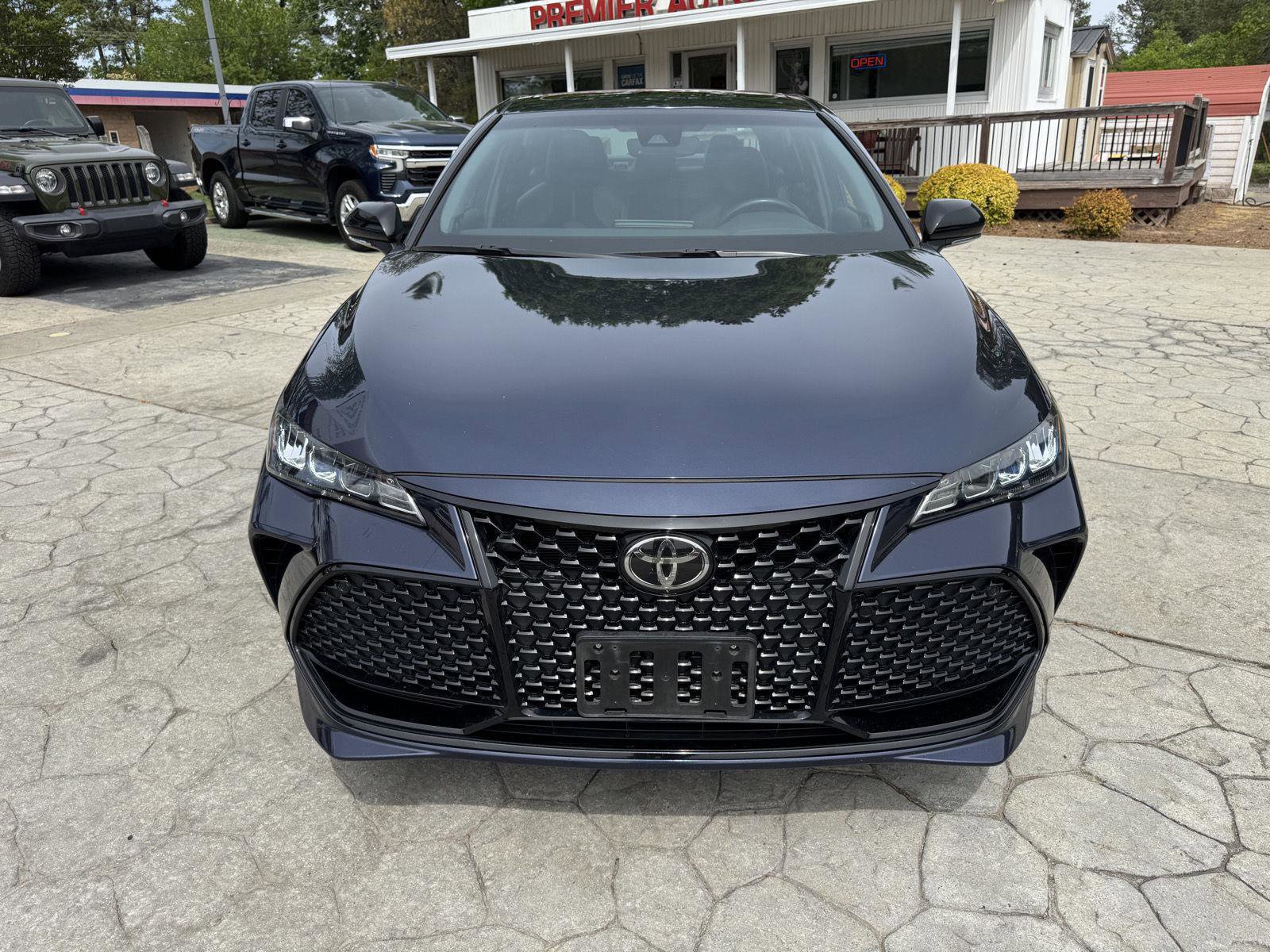 Used 2019 Toyota Avalon XSE w/ All Weather Liner Package image 20
