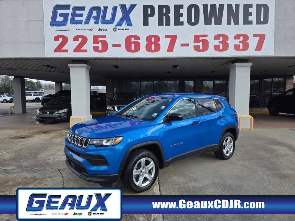 Used 2024 Jeep Compass Sport image 1
