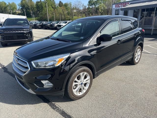 Used 2017 Ford Escape SE AWD/4WD image 1