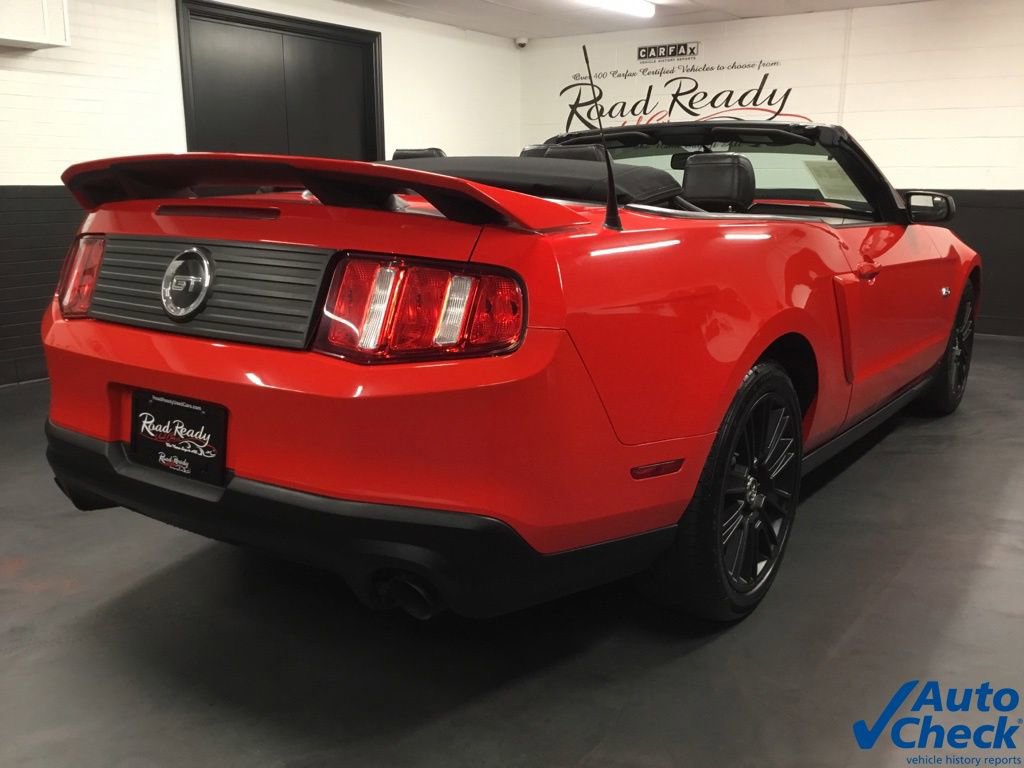 Used 2012 Ford Mustang GT Premium image 10